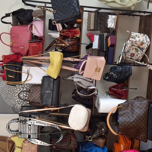 Like this item - Picture 4 of 5